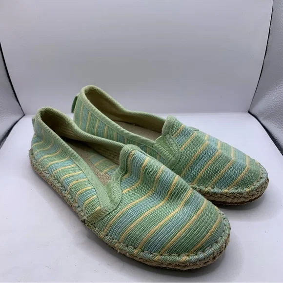 Acorn Women’s 8 Comfort Slip-on Flats Espadrille Acqua Blue/Green Shoes - Picture 8 of 9